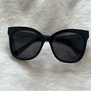 Gentle monster cat eye black sunglasses